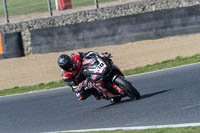 brands-hatch-photographs;brands-no-limits-trackday;cadwell-trackday-photographs;enduro-digital-images;event-digital-images;eventdigitalimages;no-limits-trackdays;peter-wileman-photography;racing-digital-images;trackday-digital-images;trackday-photos